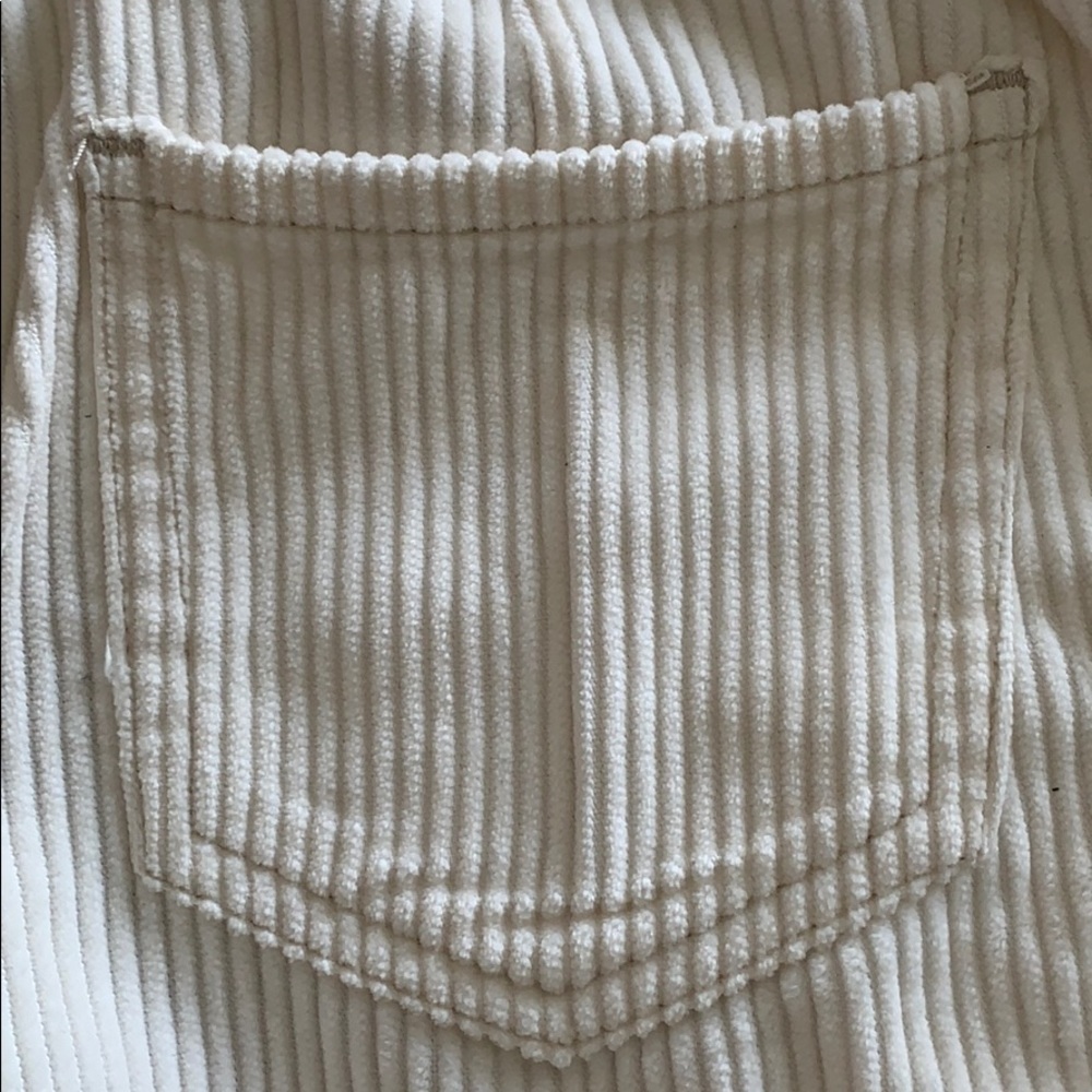 White high rise mini skirt - Picture 4 of 5